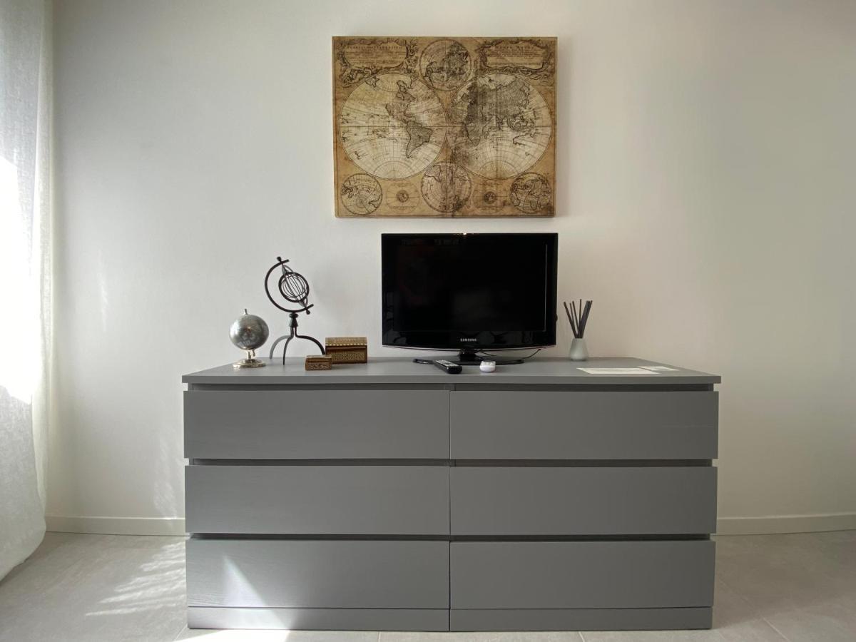 Maison Morandi Spinone Al Lago Exterior photo
