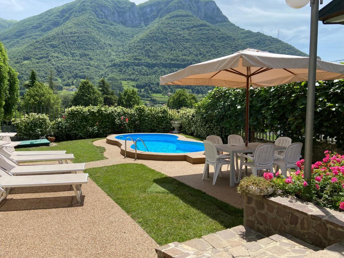Maison Morandi Spinone Al Lago Exterior photo