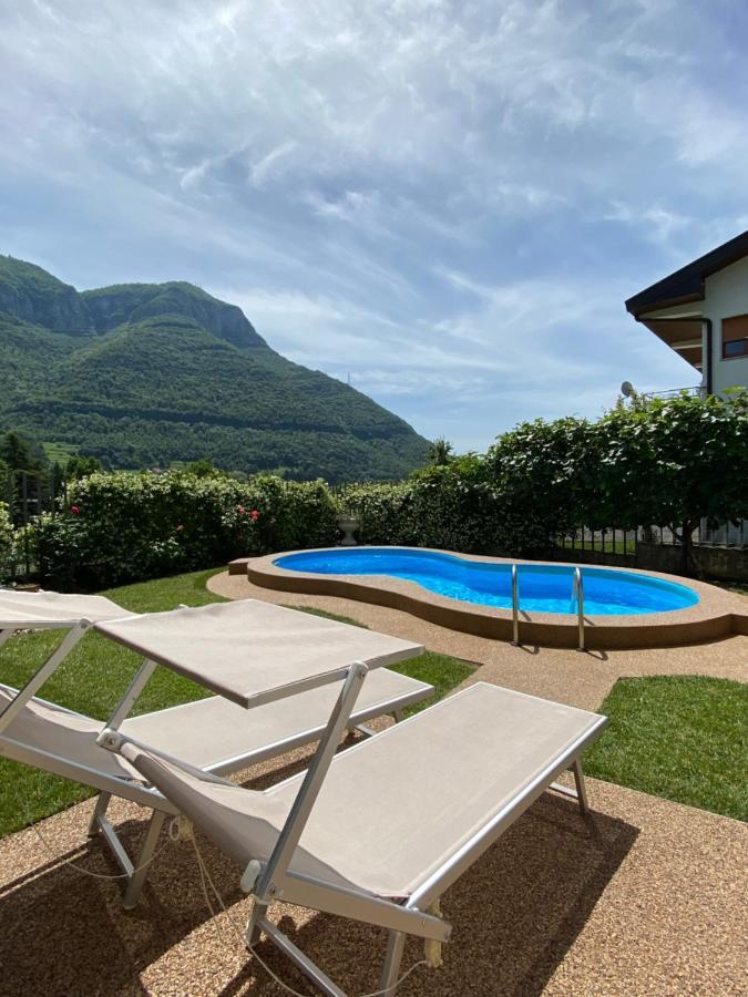 Maison Morandi Spinone Al Lago Exterior photo